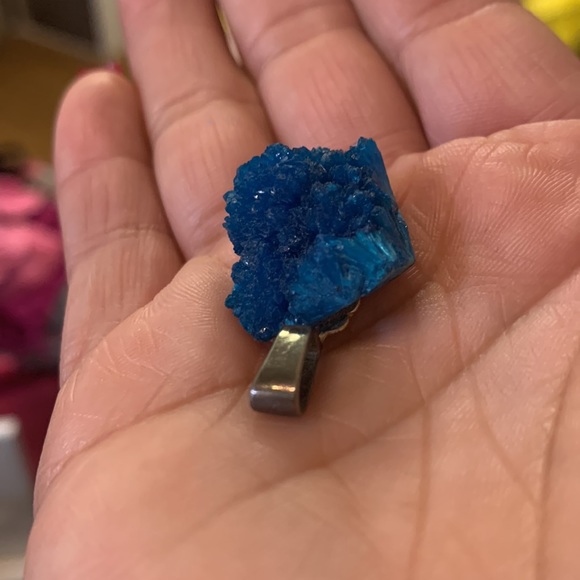 Pendant - Picture 11 of 11